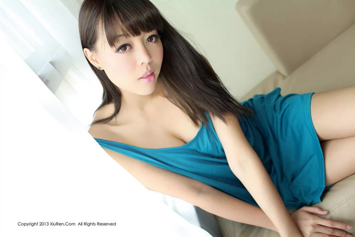 [XiuRen秀人网]第001期Viki写真 [86P]